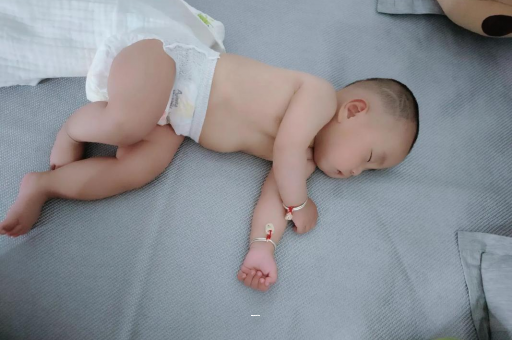 栖霞宝宝为什么不说话